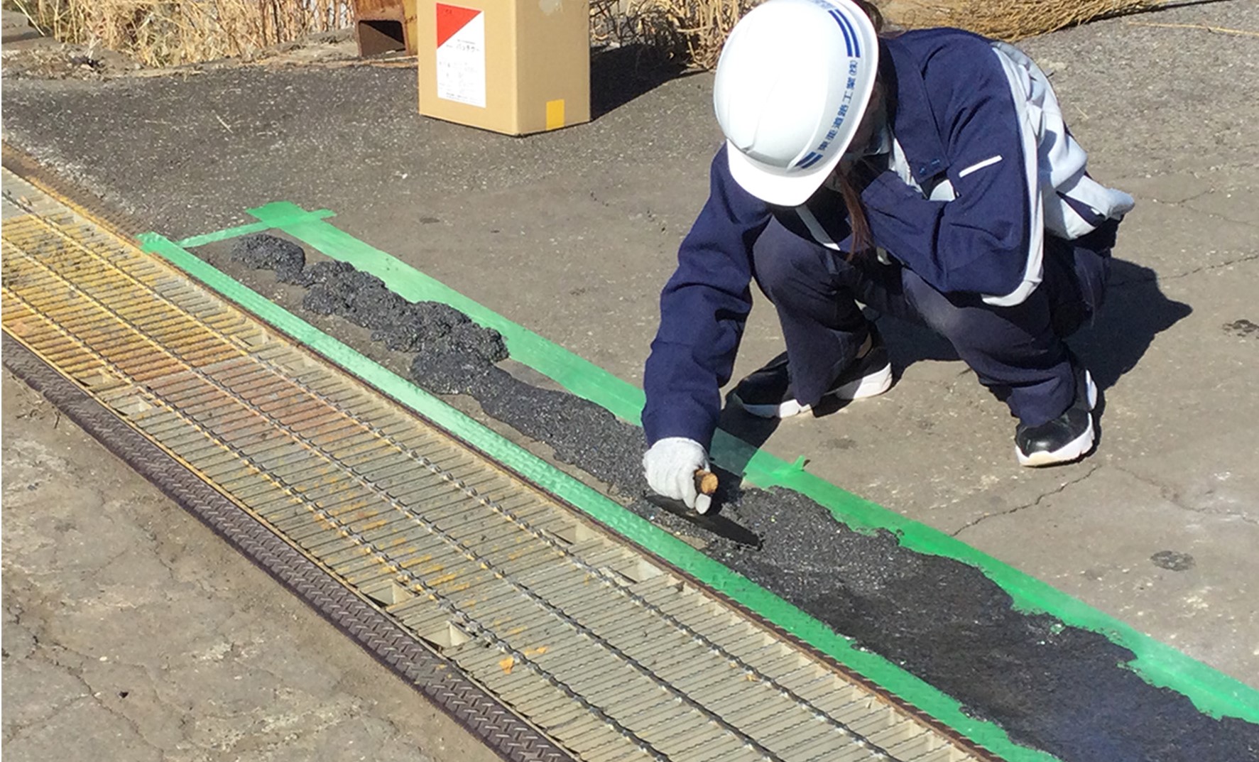 新技術情報 パッチグー 東亜道路工業株式会社 | 新技術電子カタログ | 公益財団法人 高速道路調査会